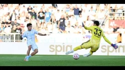 Rijeka uvjerljivo nadigrala Hajduk: Tri pogotka na Rujevici za slavlje u Jadranskom derbiju