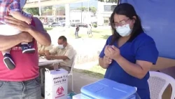 EL SALVADOR ALCANZA META DE VACUNACIÓN CONTRA COVID-19