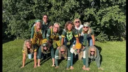 “It is Wisconsin that brought us together" friends celebrate 32nd reunion at Packers game