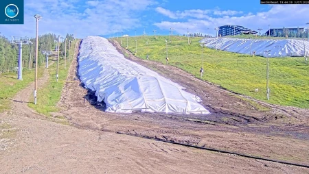 Levi Ski Resort - Glacier Express Lift and Slopes